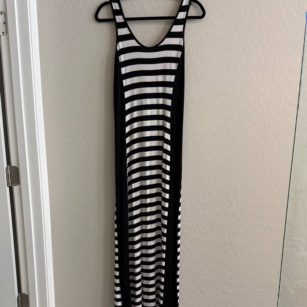 Calvin Klein Black and White Striped Maxi Dress size 2